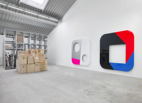 
     <i>instant vision 44 (2008) & total object 338 (2017)</i>, 
     <br />
     lacquered aluminum, 
     <br />
     Studio view 2017