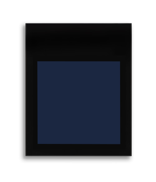 
     <i>set 492</i>, 
     2018<br />
     lacquered aluminum, 
      30 x 24 x 2 cm<br />
     