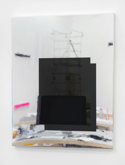 
     <i>set 228</i>, 
     2014<br />
     lacquered stainless steel, 
      95 x 76 x 5 cm<br />
     