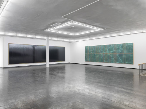 
     <i>Tönend hallt die Jugend (exhibition view), Kunsthalle Recklinghausen, 2018</i>, 
     <br />
      
     <br />
     