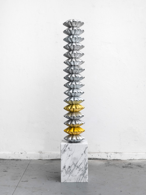 
     <i>Liaisons Dangereuses</i>, 
     2015<br />
     compression-molded records, metal bar, marble plinth, 
      200 x 33 x 33 cm<br />
     