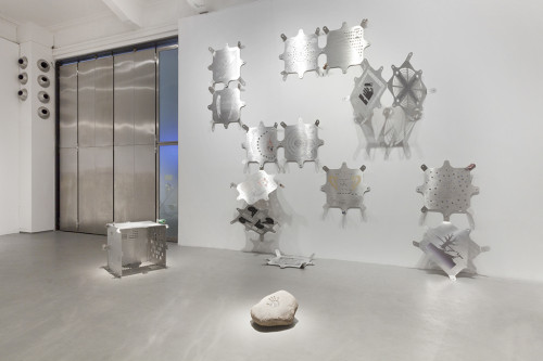 
     <i>Modular Glyphic System (Mariechen Danz in collaboration with Genghis Khan Fabrication Co.)</i>, 
     2013 / 2017<br />
      
     <br />
     Installation view “Artificial Tears”, Vienna Biennale , MAK Museum für Angewandte Kunst, Vienna, Austria, 2017
Photo: Aslan Kudrnofsky