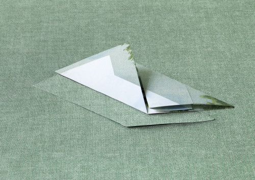 
     <i>Match II</i>, 
     2012<br />
     C-Print, 
      60 x 85 cm<br />
     