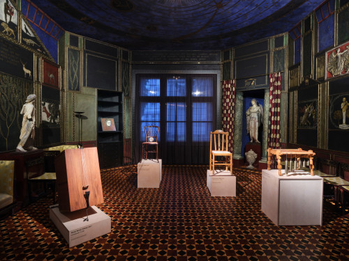 <br />
<br />
Installation view