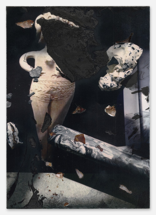 
     <i>stone born 1</i>, 
     2022<br />
     UV-print on pigmented jesmonite, Carnelian, 
      30 x 21 cm<br />
     