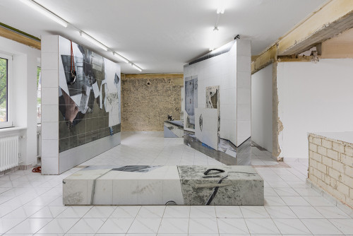 
      
     <br />
     Installation view, 'remnant', Kasseler Kunstverein, Kassel, Germany, 2017, 
     <br />
     