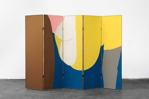 
     <i>doggy (folding screen)</i>, 
     2014<br />
     felt, wood, zebrawood, verneer, brass, 
      182 x 253 x 3 cm<br />
     