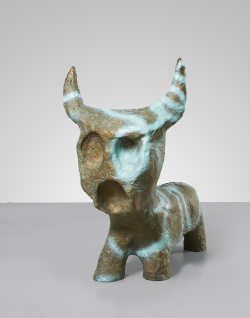 <i>HornHead</i>, 2022<br />Bronze, spray paint, 117 x 98 x 70 cm, Edition 3/3 + 2 AP<br />