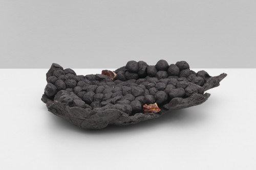 <i>intimacy with mortals 8</i>, 2022<br />Ceramics, black grog, 7 x 35 x 23 cm<br />